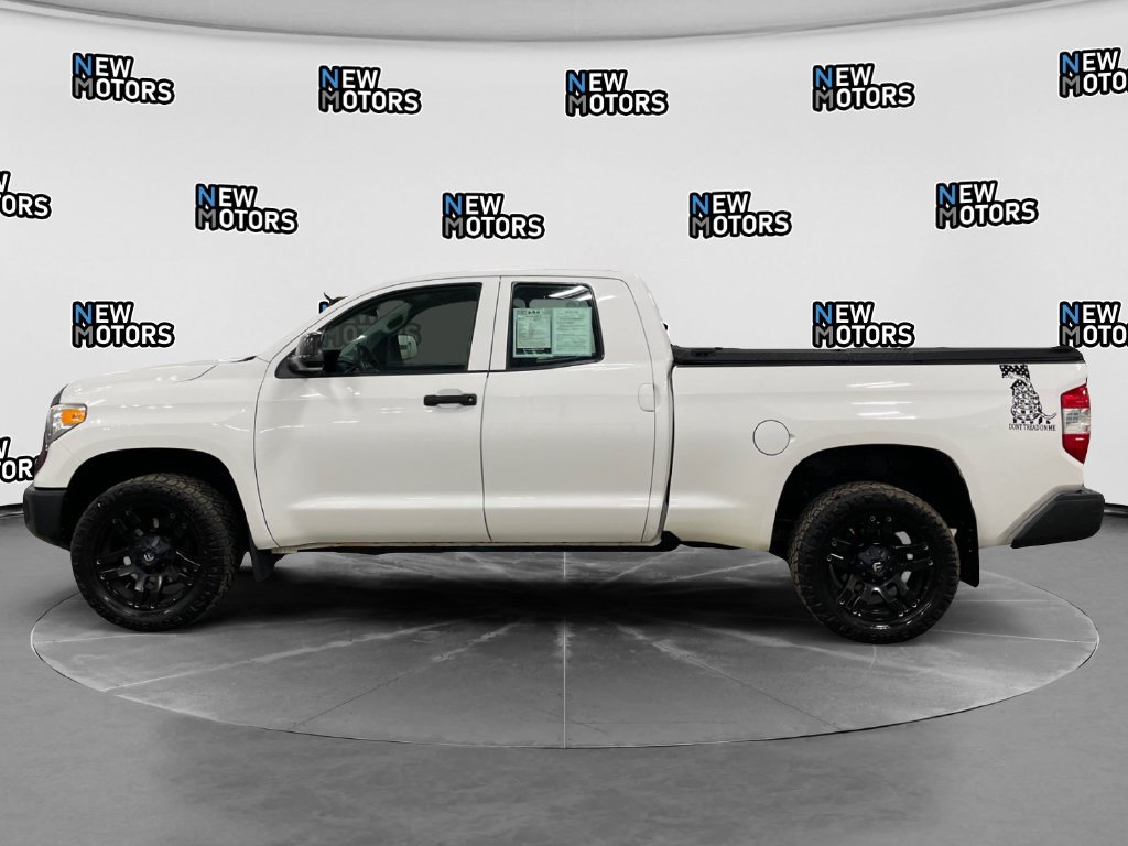 Used 2016 Toyota Tundra SR AWD/4WD image 2