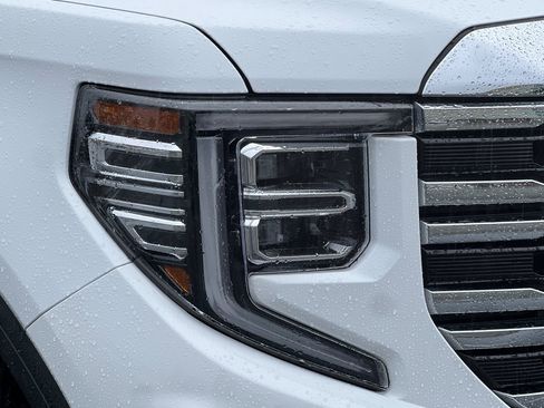 Used 2024 GMC Sierra 1500 SLT w/ SLT Premium Plus Package image 48