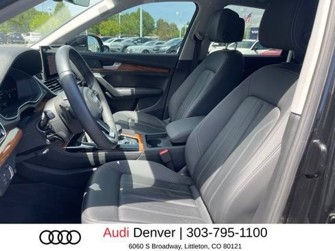 Used 2023 Audi Q5 2.0T Premium Plus w/ Premium Plus Package AWD/4WD image 13