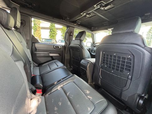 Used 2022 Ford Bronco Everglades AWD/4WD image 19