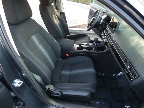 Used 2022 Honda Civic LX image 27