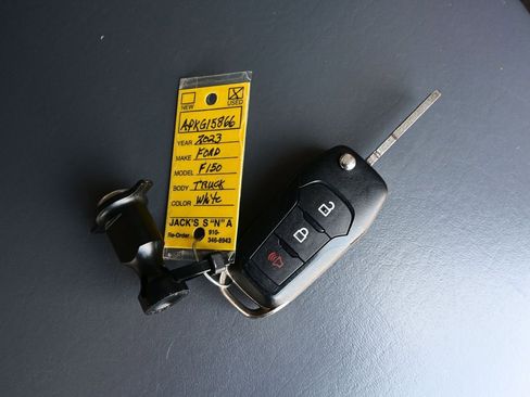 Used 2023 Ford F150 XL w/ Trailer Tow Package image 21