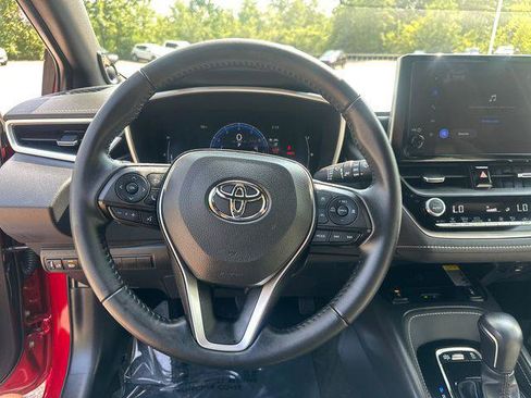 Certified 2025 Toyota Corolla XSE FWD image 37
