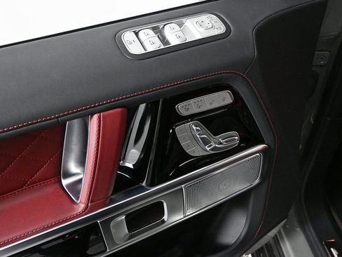 Certified 2025 Mercedes-Benz G 63 AMG 4MATIC image 8