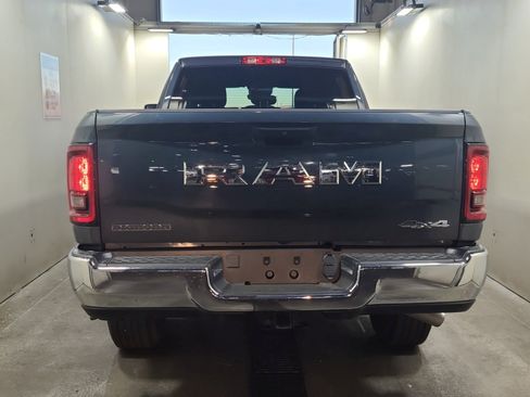 Used 2026 RAM 2500 Big Horn AWD/4WD image 5