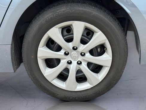 Used 2024 Toyota Corolla LE FWD image 7