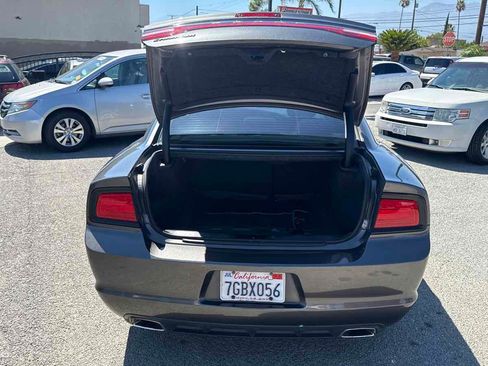 Used 2014 Dodge Charger SXT RWD image 15