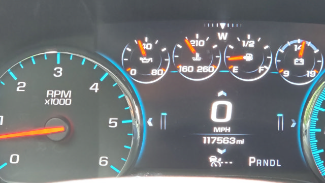 Used 2017 GMC Yukon XL Denali w/ Open Road Package AWD/4WD image 9