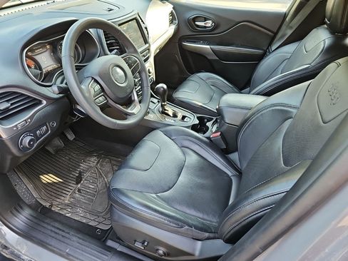 Used 2022 Jeep Cherokee Latitude Lux AWD/4WD image 18