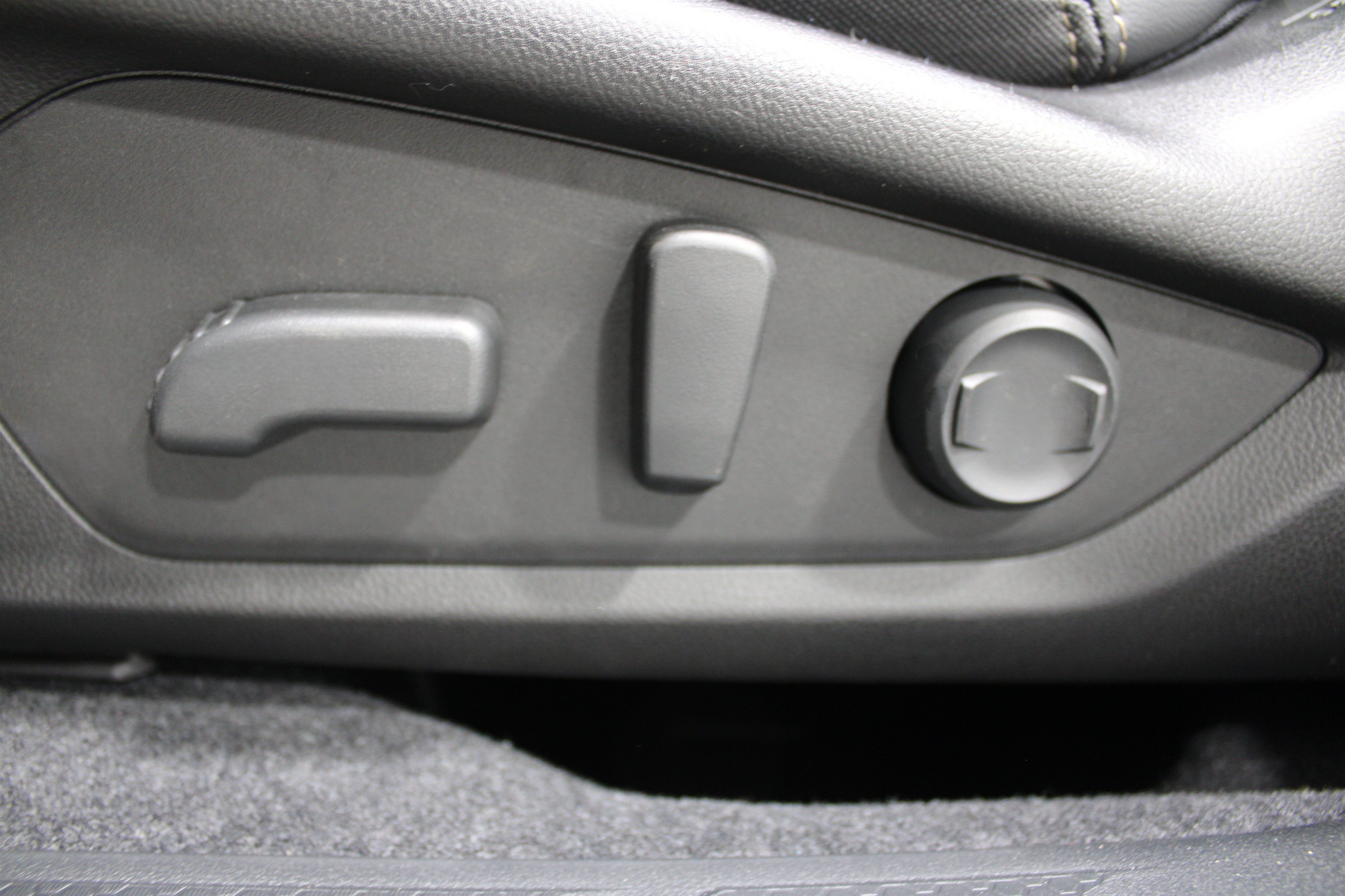 New 2026 Subaru Outback Limited XT AWD/4WD image 4