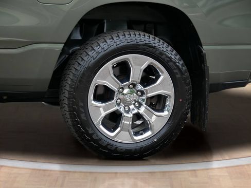 Used 2020 RAM 1500 Big Horn AWD/4WD image 9