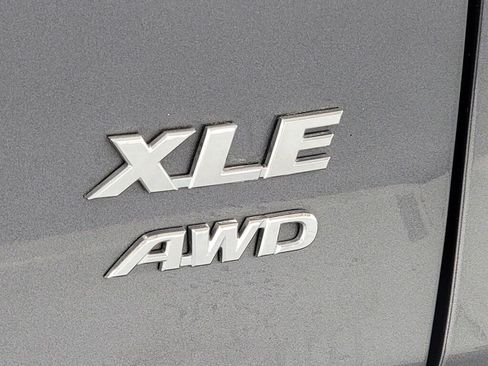 Used 2023 Toyota RAV4 XLE Premium AWD/4WD image 10