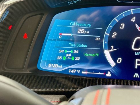 Used 2023 Chevrolet Corvette Z06 w/ Z07 Performance Package RWD image 28