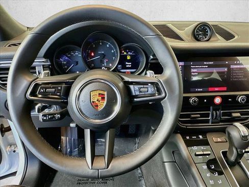 New 2026 Porsche Macan AWD/4WD image 13