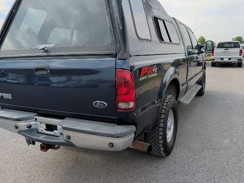 Used 2004 Ford F250 Lariat AWD/4WD image 14