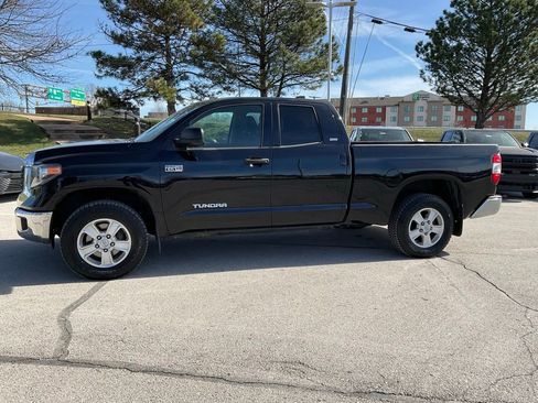 Used 2021 Toyota Tundra SR5 w/ SR5 Upgrade Package image 3