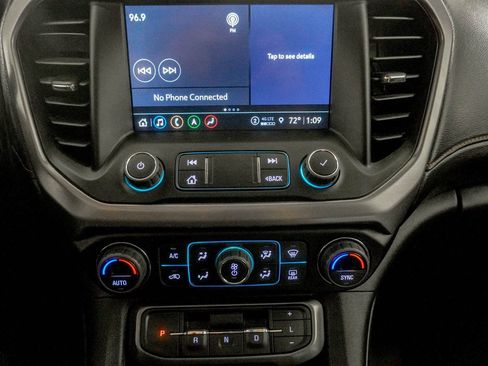 Used 2023 GMC Acadia AT4 image 24