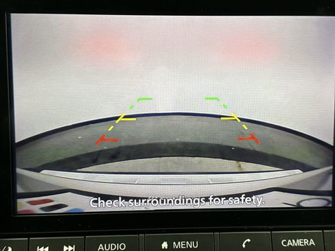 Used 2023 Nissan Rogue SV w/ SV Premium B Package image 10