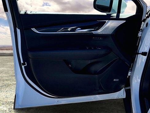 Certified 2023 Cadillac XT5 Premium Luxury w/ LPO, Floor Liner Package image 20