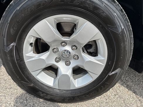 Certified 2023 RAM 1500 Big Horn AWD/4WD image 30