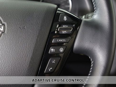 Used 2024 Nissan Armada SL w/ Captain's Chairs Package image 5