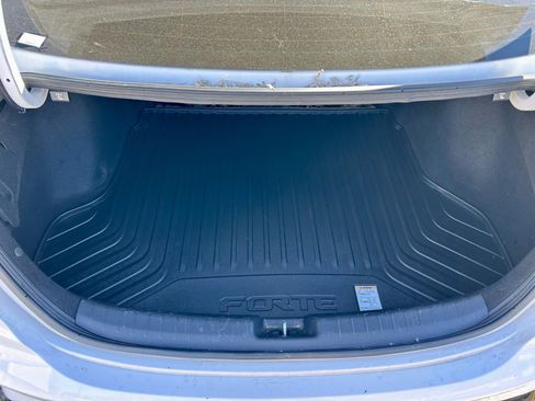 Used 2023 Kia Forte GT image 10