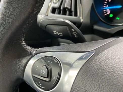 Used 2015 Ford Escape Titanium AWD/4WD image 17