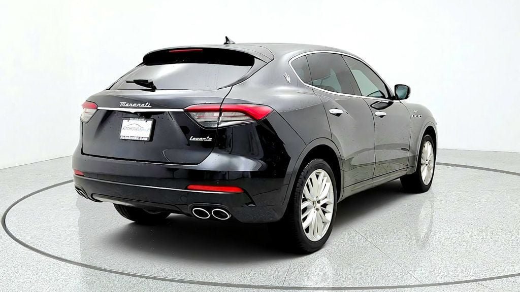Used 2022 Maserati Levante GT AWD/4WD image 5