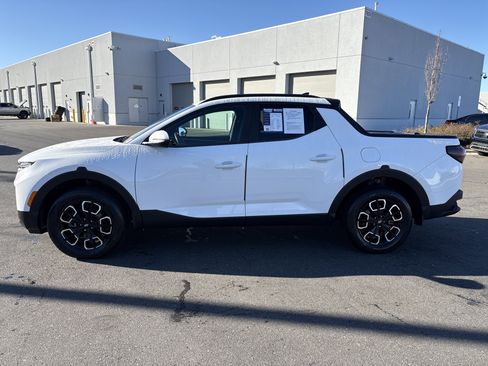 Used 2022 Hyundai Santa Cruz SEL Premium image 6