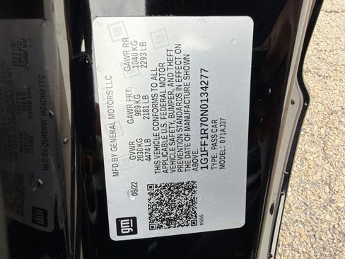 Used 2022 Chevrolet Camaro LT w/ Technology Package RWD image 32