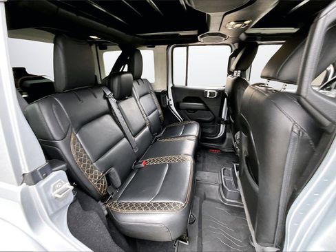 Certified 2023 Jeep Wrangler Sahara image 24