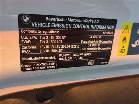 Used 2023 BMW X5 xDrive45e w/ Climate Comfort Package image 28