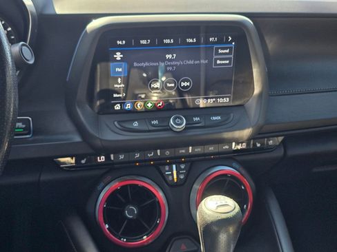 Used 2020 Chevrolet Camaro LT w/ RS Package image 24