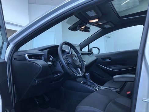 Certified 2021 Toyota Corolla SE w/ SE Premium Package image 10