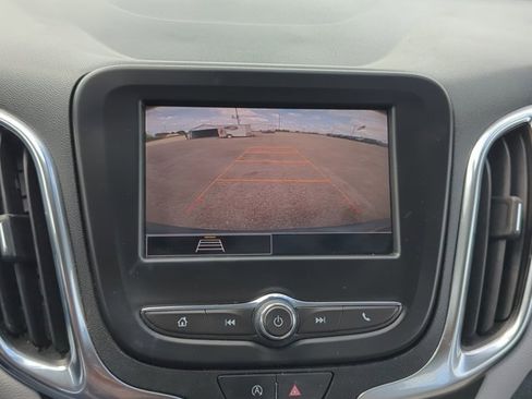 Used 2024 Chevrolet Equinox LS image 14