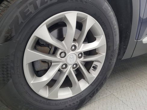 Used 2020 Hyundai Santa Fe SE w/ Cargo Package image 31