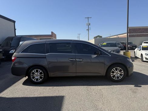 Used 2013 Honda Odyssey EX image 5