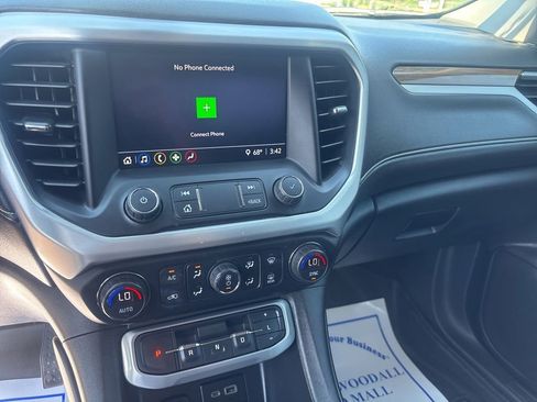 Used 2022 GMC Acadia SLE w/ Driver Convenience Package FWD image 10