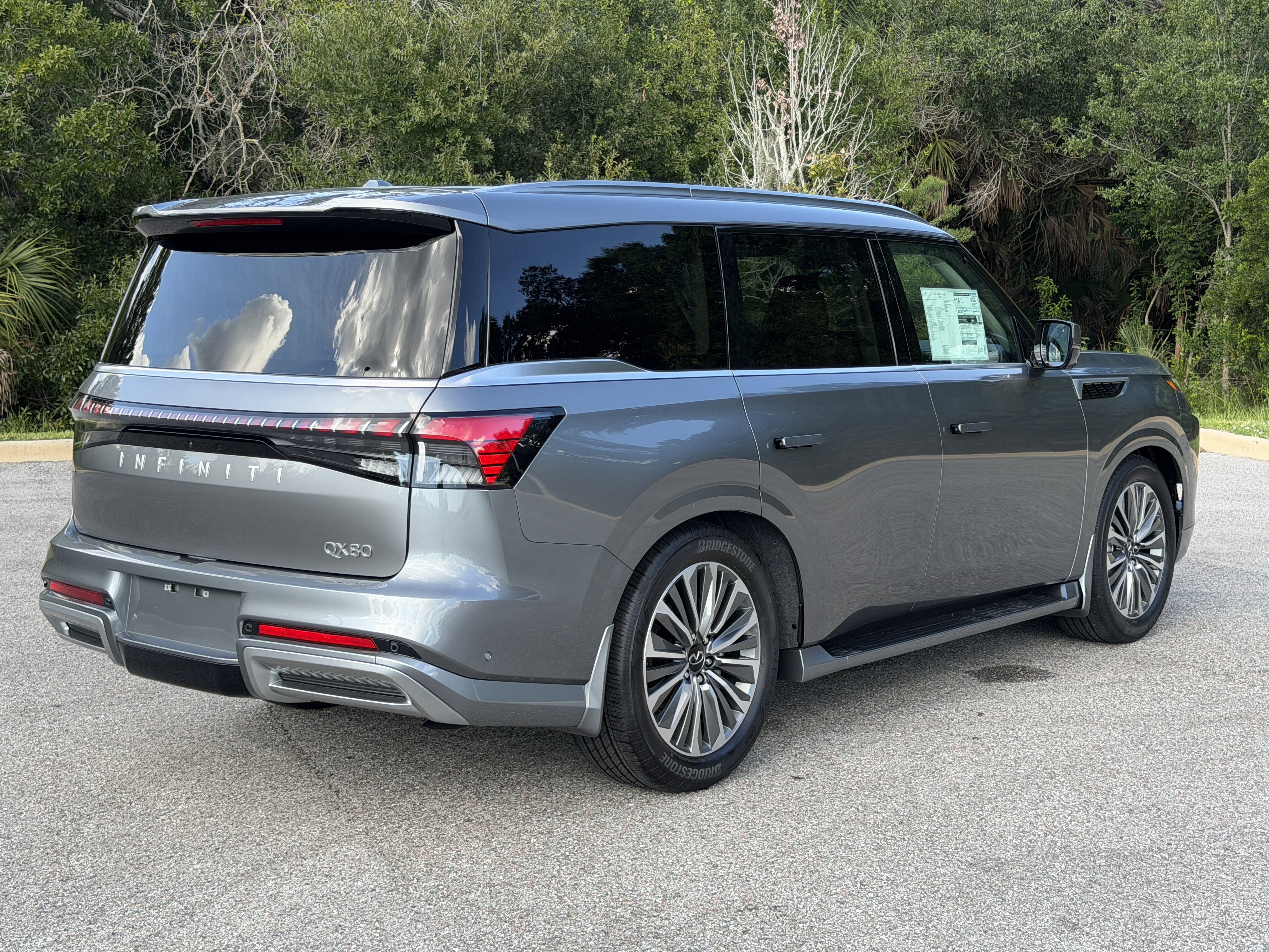 New 2027 INFINITI QX80 Luxe w/ Cargo Package RWD image 7