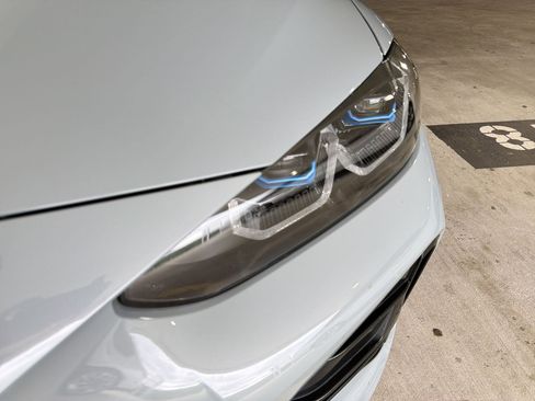 Used 2024 BMW M440i Convertible RWD image 9