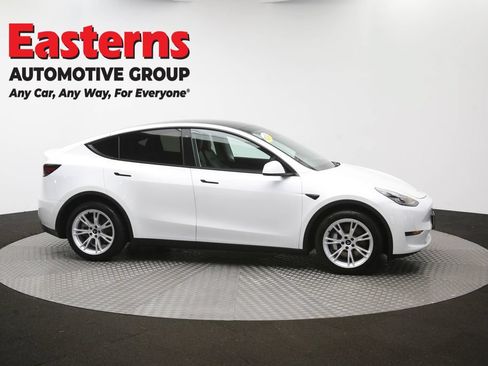 Used 2020 Tesla Model Y Long Range AWD/4WD image 40