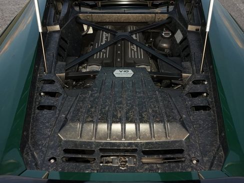 Used 2015 Lamborghini Huracan LP 610-4 image 24