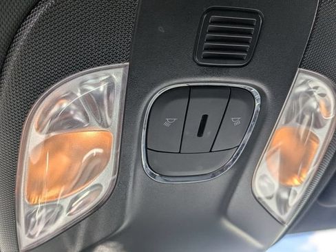 Used 2024 Jeep Compass Latitude AWD/4WD image 33