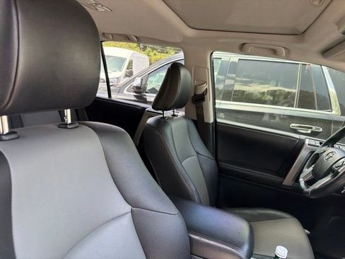 Used 2015 Toyota 4Runner SR5 Premium AWD/4WD image 9