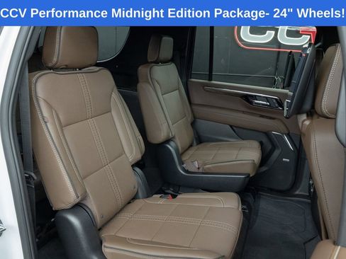 New 2026 Chevrolet Suburban High Country image 27