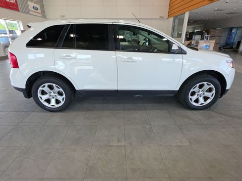 Used 2012 Ford Edge SEL FWD image 6