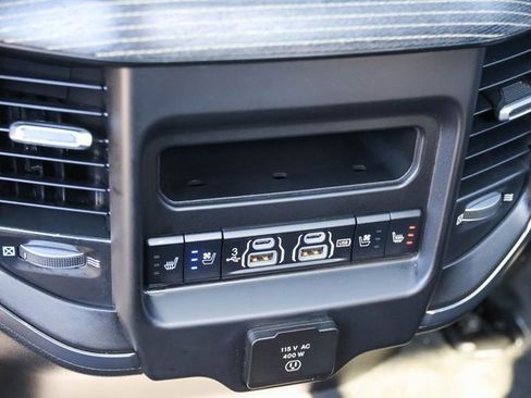 Used 2019 RAM 1500 Limited image 23