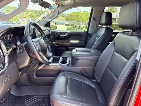 Used 2021 Chevrolet Silverado 1500 LT Trail Boss w/ LT Trail Boss Premium Package AWD/4WD image 9