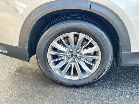 Used 2024 MAZDA CX-90 3.3 Turbo w/ Preferred Plus image 18