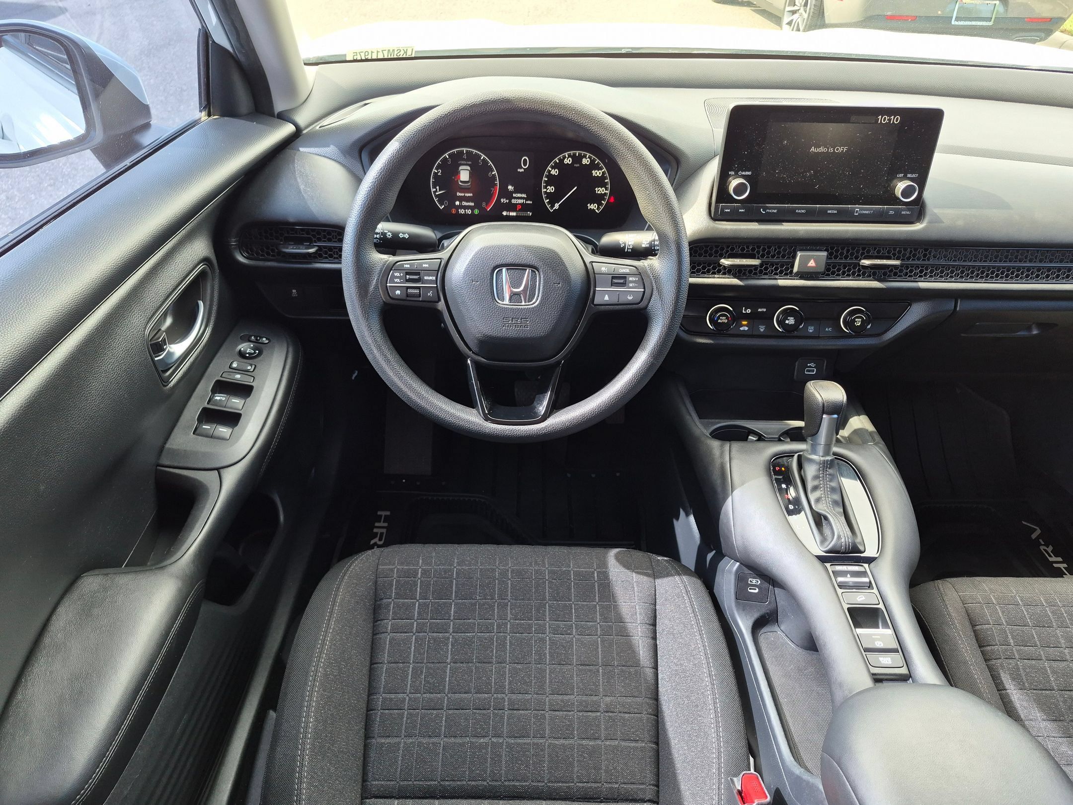 Used 2025 Honda HR-V LX image 30